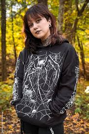 Factors to Consider When Purchasing a Spider Hoodie Online